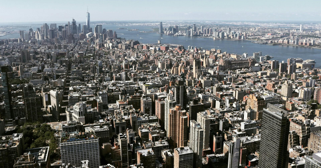 The impact of climate adaptation strategies on urban heat islands